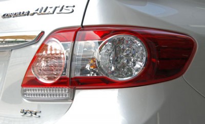 altis-rear-light.jpg