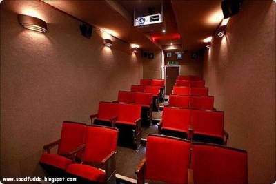 mobile_cinema_05.jpg