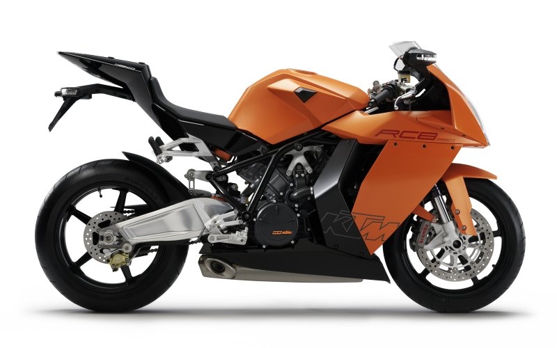 KTM 1190 RC8 01.jpg