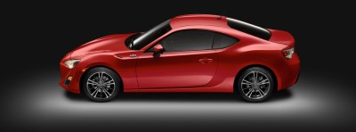 Scion_FRS_003_jpg_900x900_q100.jpg