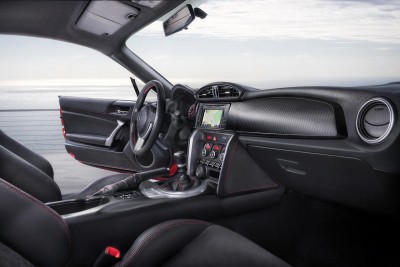 toyota_gt_86_interior_15.jpg