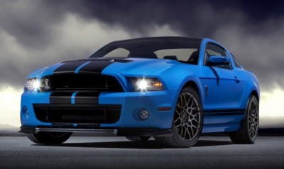 ShelbyGT500my2013_01.jpg