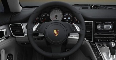 2012_porsche_panamera_s_hybrid_interior_steering_18.jpg