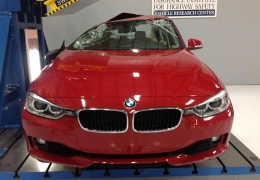 2012_bmw_3-series_iihs_2__medium.jpg