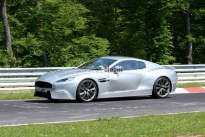 fotospiaAstonMartinDB9_03.jpg