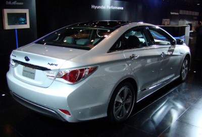 2012-Canadian-International-Auto-Show-hyundai-sonata-hybrid.jpg