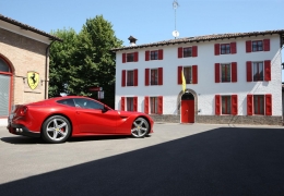 ferrari_f12_berlinetta_rear_side__medium.jpg