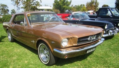 1964.5-Ford-Mustang-600x344.jpg